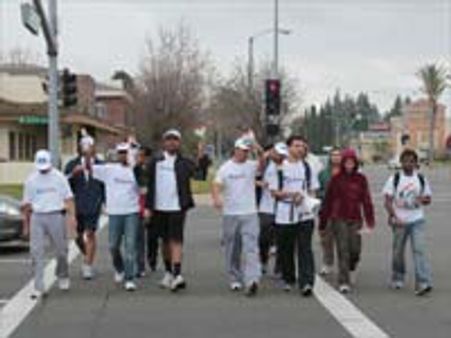 అమెరికాలో ఎన్నారైల వాక్