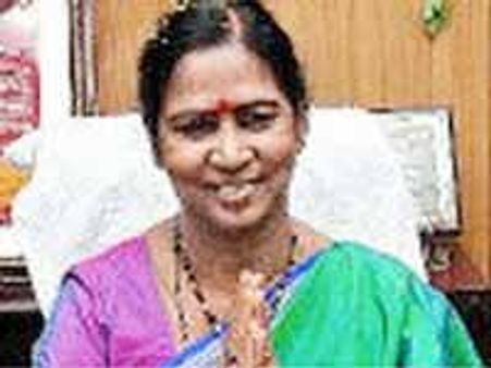 మంత్రి జూపల్లి కృష్ణారావుకు సొంత కాంగ్రెసు పార్టీ నుంచే వ్యతిరేకత