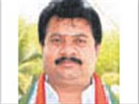 రామోజీరావుపై వైయస్ జగన్ వర్గం ఎమ్మెల్యే గురునాథ రెడ్డి ఆరోపణ