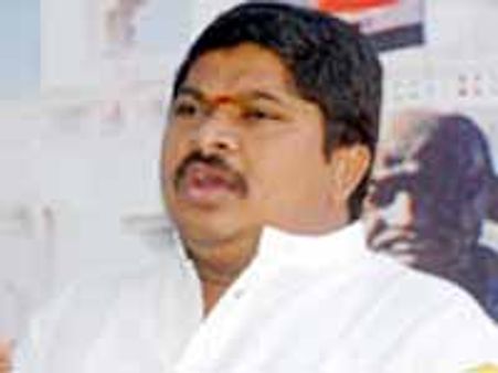 కాంగ్రెసుతోనే తెలంగాణ, అభివృద్ధితో పాటు రాష్ట్రం: కాంగ్రెసు ఎంపీలు