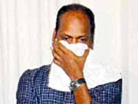 డ్రగ్స్ రాకెట్లో సినీ ప్రముఖులు