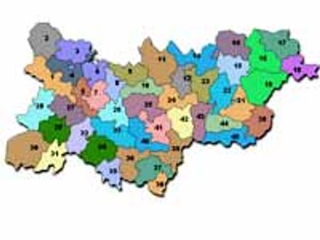 ఆటోను ఢీకొన్న లారీ: ఐదుగురు మృతి, ఆరుగురికి తీవ్రగాయాలు