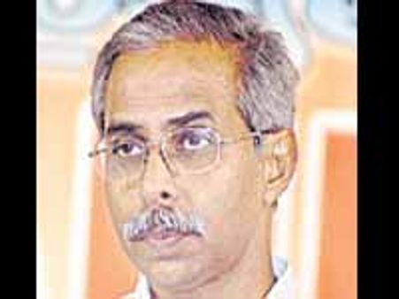 వదిన వైయస్ విజయలక్ష్మిపై వైయస్ వివేకానంద పోటీ ఖరారు