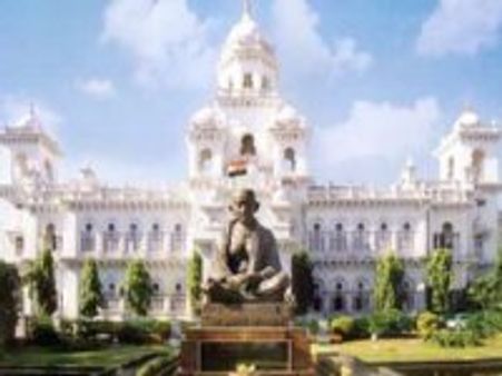 అసెంబ్లీ నుంచి వారం రోజుల పాటు హరీష్ సహా 5గురి సస్పెన్షన్