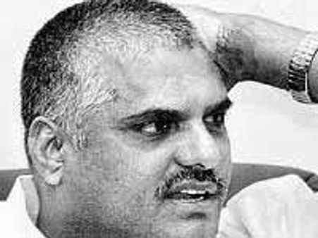 ఎవరో దీక్షలు చేస్తే విధానంలో మార్పు ఉండదు: జగన్‌పై బొత్స వ్యాఖ్య!