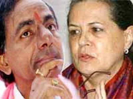 సోనియాకు కెసిఆర్‌ పాట్లు