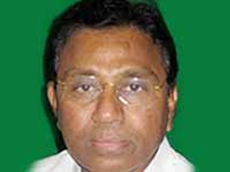 దీక్ష విషయంలో చంద్రబాబుపై శ్రద్ధ జగన్‌పై ఏది: ఎంపీ మేకపాటి