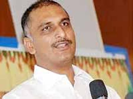 నాగంను బయటకు పంపించడానికి చంద్రబాబు కుట్ర: హరీష్‌ రావు