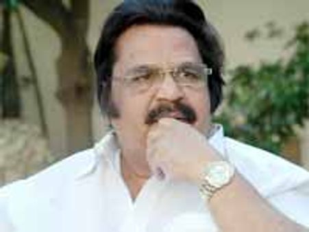 దాసరి పొలిటికల్ జోడీ మున్నాబాయ్?