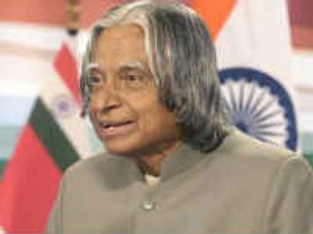 మాజీ రాష్ట్రపతి అబ్దుల్ కలామ్ మరణించినట్లు గుప్పుమన్న ప్రచారం