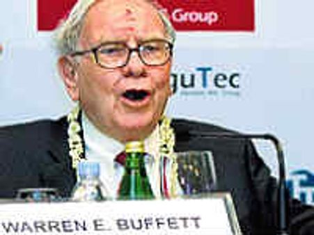 'అతిధిదేవో భవ' కి ప్లాట్ అయిపోయిన అపర కుబేరుడు