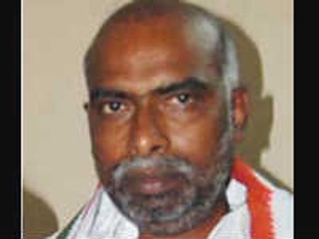 గ్రామాల్లో అసెంబ్లీ సమావేశాలు పెడదాం: డొక్కా మాణిక్య వరప్రసాద్