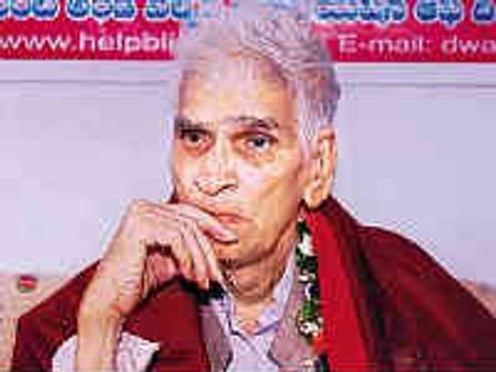 అలుపెరుగని తెలంగాణ సాయుధ పోరాట యోధుడు ధర్మబిక్షం మృతి