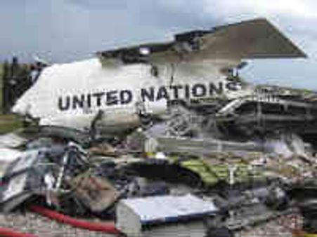 కాంగోలో యుఎన్ విమానం కూలి 32 మంది దుర్మరణం