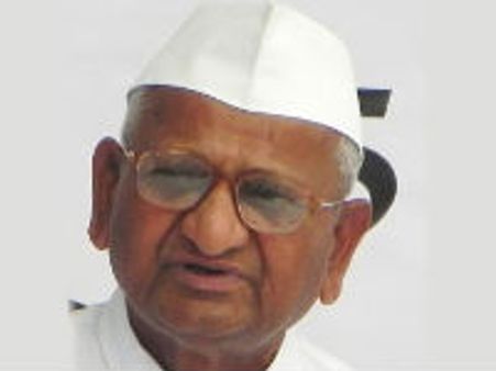 అవినీతిపరులు జైలుకు వెళ్లారా, ప్రాణం ఉన్నంత వరకు పోరాటం: అన్నాహజారే