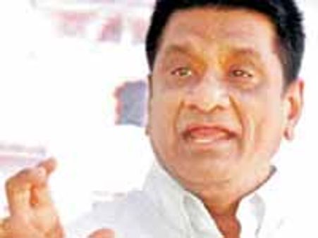 టిడిపికి రెండో స్థానం, కాంగ్రెసుకు, బాబుకు బుద్ధి చెప్తారు: గోనె