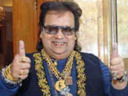 బప్పి లహరిని కాపీ కొట్టిన జెన్నీఫర్ లోపెజ్: లంబాడీ బాణీలో ఆన్ ది ఫ్లోర్