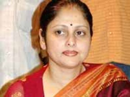 కార్తీక రెడ్డితో జయసుధ కయ్యం