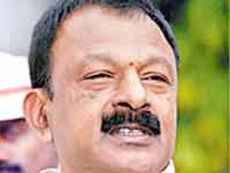 పుట్టపర్తికి రేపు ప్రధాని మన్మోహన్ సింగ్, సోనియా గాంధీ: రఘువీరా