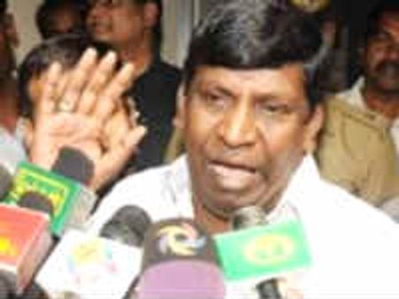 రజనీకాంత్‌పై వడివేలు చిందులు