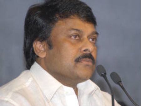 కాటసానిని క్షమించిన చిరంజీవి, చర్యలుండవని చెప్పిన వంగా గీత