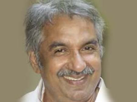 కేరళలో సెంటిమెంటు పునరావృతం: సాధారణ మెజార్టీతో గట్టెక్కిన కాంగ్రెస్