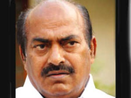 వైయస్ జగన్ గెలుపుపై ఎమ్మెల్యే జెసి దివాకర్ రెడ్డి నో కామెంట్