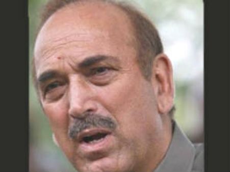 ఆజాద్ సాక్షిగా సీమాంధ్ర, తెలంగాణ ఎంపీల మధ్య విభేదాలు, చీలిక