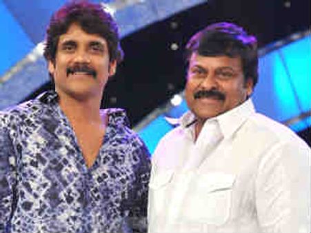 పేలిన బ్రిటిష్ విమానం టైర్: చిరంజీవి, నాగార్జునలకు తప్పిన ముప్పు