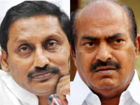 కిరణ్ కుమార్ రెడ్డికి జెసి పొగ?