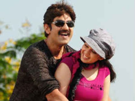 నగరం నిద్రపోతున్న వేళపై జగన్ వర్గం ఫైర్, దాడులకు హెచ్చరిక