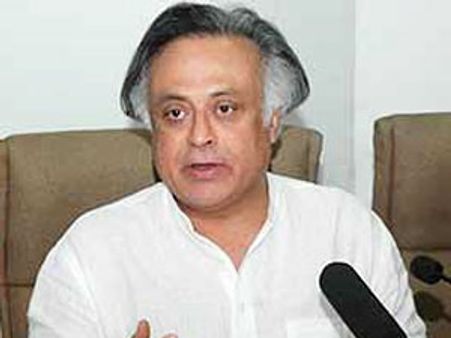 మొయిలీ తోక కట్, జైరాం రమేష్‌కు ప్రమోషన్