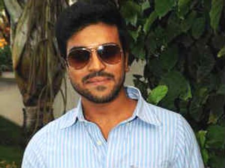 సామాన్యుడుకి సినిమా దూరం