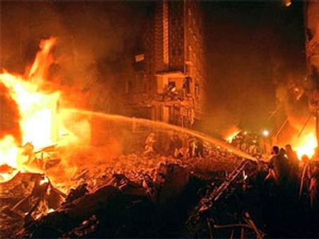 అనేక ముంబైల కన్నీళ్ళ తరవాత...