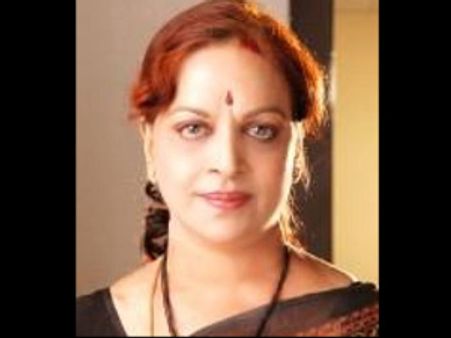 వైయస్ జగన్ ముఖ్యమంత్రి కావాలి: విజయనిర్మల