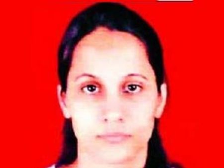 భార్యను చంపి పెట్టెలో పెట్టిన కిరాతక టెక్కీ