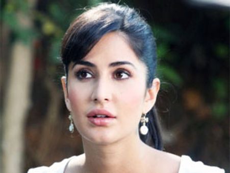 రాహుల్ గాంధీని క్షమాపణ కోరిన కత్రిన