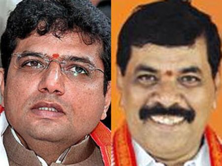 భేటీకి తెలంగాణ మంత్రులు డుమ్మా, డిసిఎం హాజరు