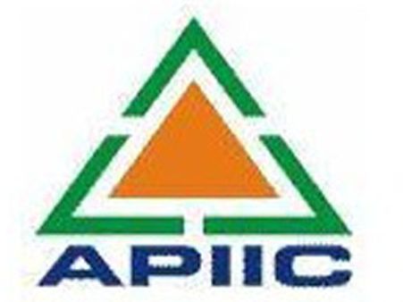 ఎపిఐఐసిలో అక్రమాలు: ఇరుక్కుంటున్న బిపి ఆచార్య?