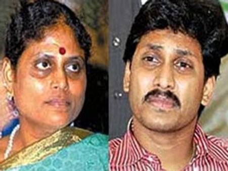 జగన్ స్థానంలో తల్లి విజయమ్మ?