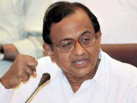 తెలంగాణపై సంప్రదింపులు జరుగుతున్నవి: చిదంబరం