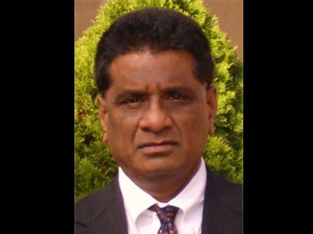 తెలంగాణ రాదనే కెసిఆర్ రాద్దాంతమా?: గోనె ఫైర్