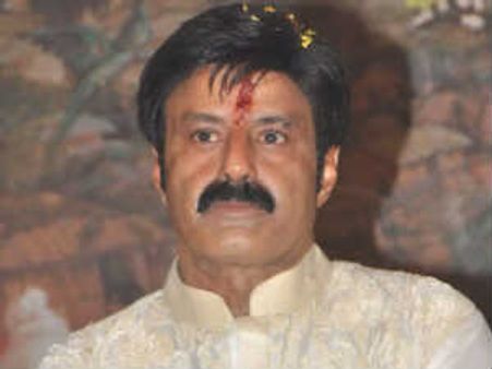 శ్రీరామరాజ్యం నిర్మాతతో టిడిపి కార్యకర్తల ఘర్షణ