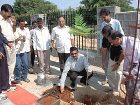 ఎమ్మార్ కేసు, చంద్రబాబు ప్రభుత్వంపైకి నెట్టిన ఆచార్య