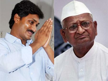 అన్నా హజారేతో వైయస్ జగన్‌కు పోలికా?