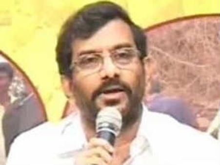 వైయస్సారే మమ్మల్ని ఏమీ చేయలేకపోయారు: సోమిరెడ్డి