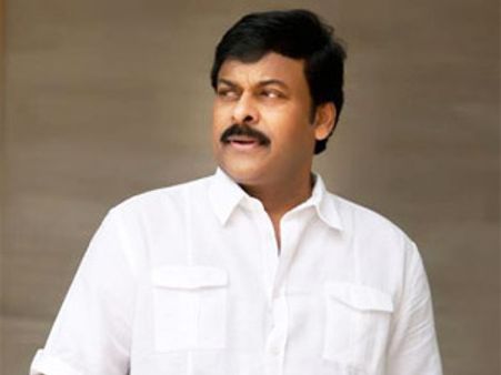 వైయస్ జగన్ వర్గం ఎమ్మెల్యేలకు చిరంజీవి సూచన