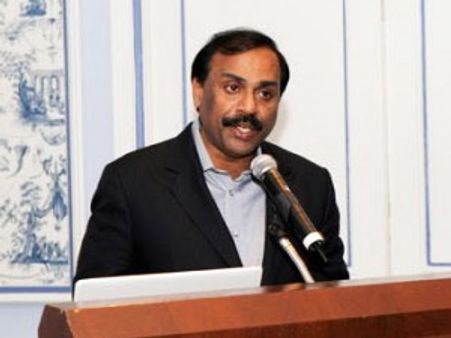 గాలి ఇంట్లో రూ. 3కోట్లు, 30 కిలోల బంగారం గుర్తింపు