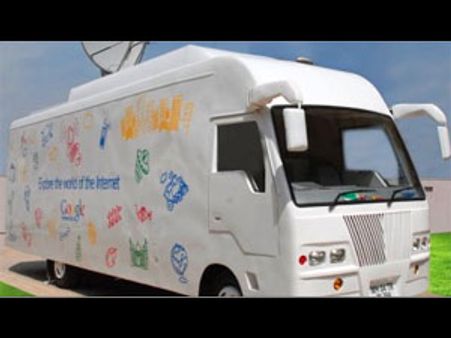 గూగుల్ ఏమి చేస్తుందో తెలియజేసేందుకే ఈ బస్సు: రంజన్