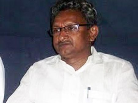 బాన్సువాడ ఉప ఎన్నికకు జగన్ పార్టీ దూరం